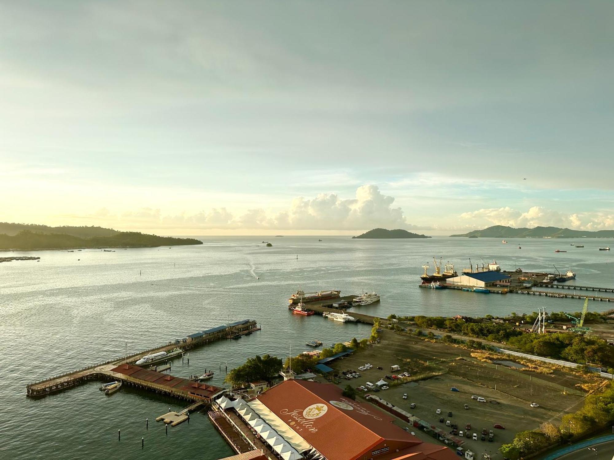 M Centro City Centre @ Gaya Street By Sunset Seaview Vacation Condos Kota Kinabalu Exteriér fotografie